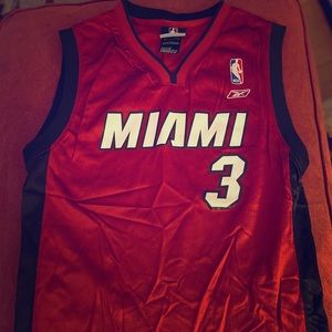 Miami wade youth medium (rebook)